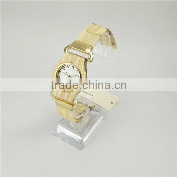 Chinese Factory oem wood watches for Ladies Fancy wristwatch
