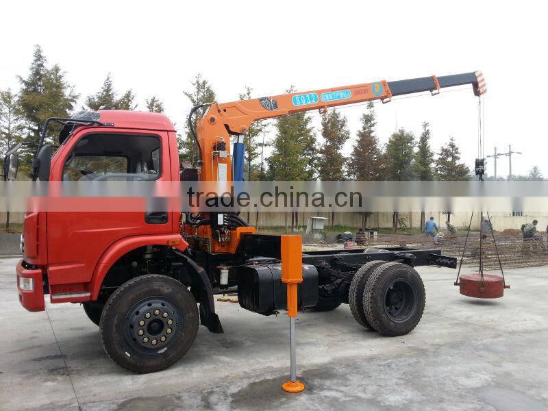 3.2 ton truck mounted crane SQ3.2S3 on sale 80 Kn.m at 2.5 m crane truck high quality