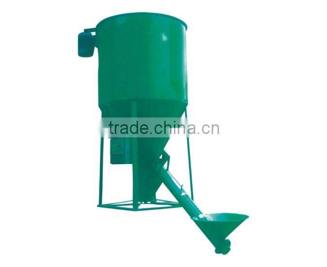 Vertical type animal feed grinder/mixer processing machine