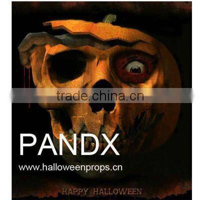 Hairpin with white small top hat and lace