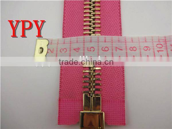 good zipper for bags and jackets