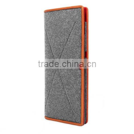 Hand-made woolen felt Wallet