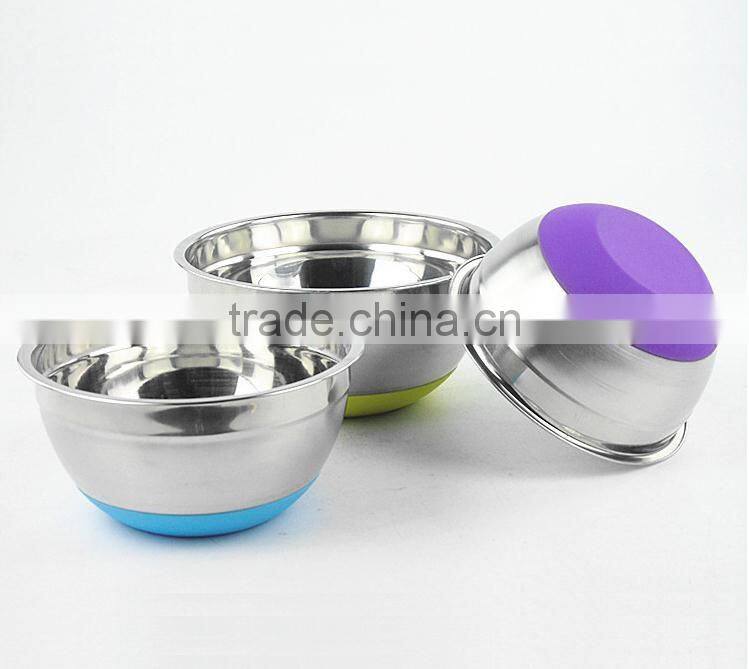 wholesale non-slip Stainless Steel Mixing salad bowl with spout