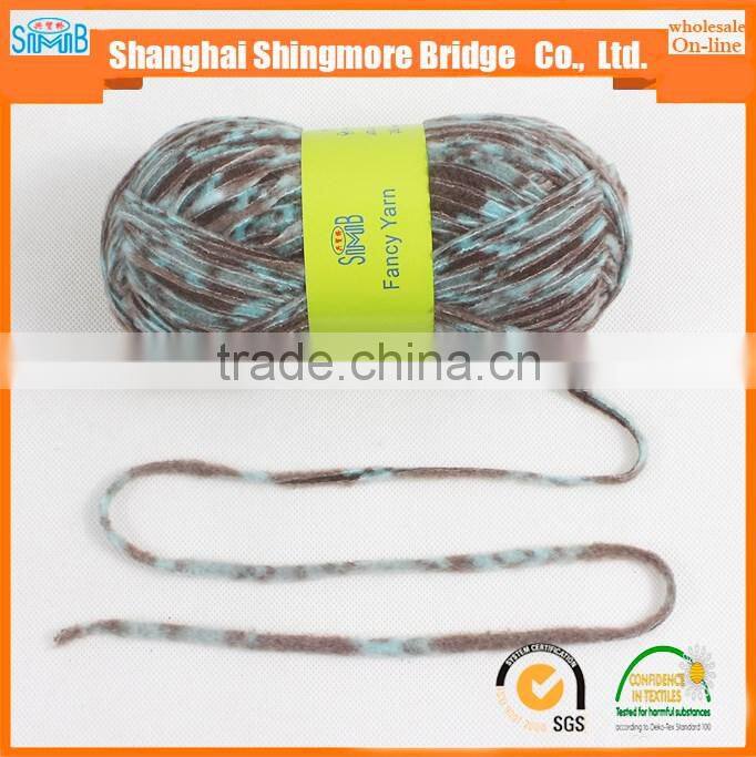 China knitting yarn gold supplier hot wholesale 100 polyester chenille yarn with a low price