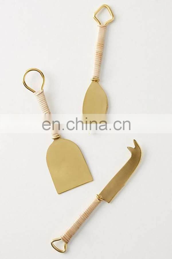 black & gold cutlery