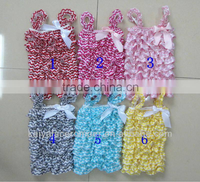 Sales Promotion!4th of july New arrive colorful chevron fabric chevron zig zag diaper fashion design baby bloomers