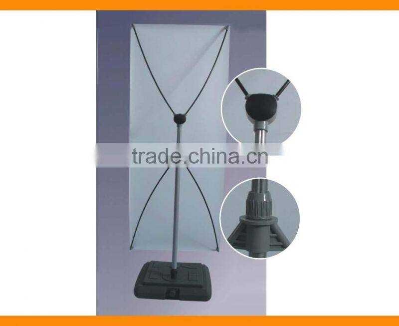 banner frame with wind resistance basement