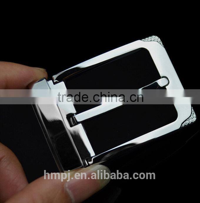 Classic style metal pin belt buckle for belt with end clip