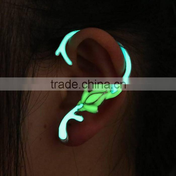 Wholesale lighted jewelry fancy animal earring frog charm ear cuff