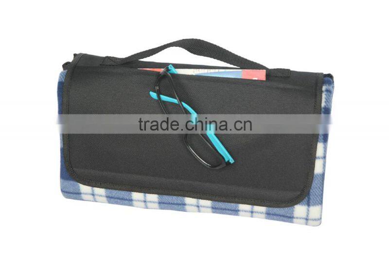 Multi-purpose 50"x60" Plaid Fleece Lined Nylon Picnic Blanket Waterproof Stadium Blanket