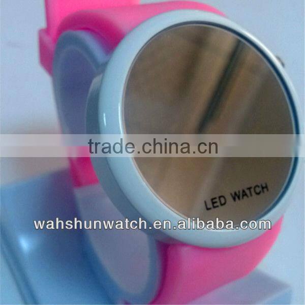 Wah Shun Watch factory OEM silicone digital led Hot sell watch
