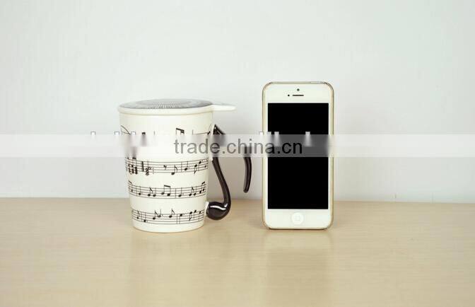 creative music note stave and piano ceramic breakfast mugw ith lid and black handle