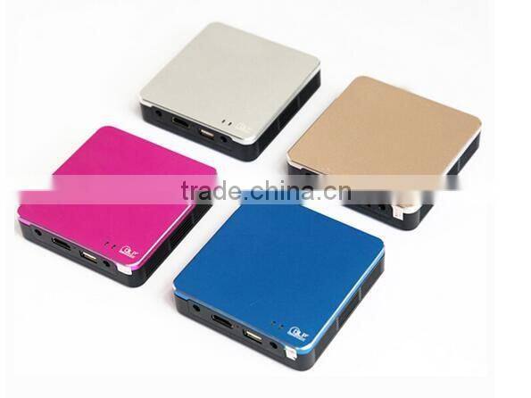 Digital Projector DLP Style Mini Projector with Built-in Battery Support Smartphone