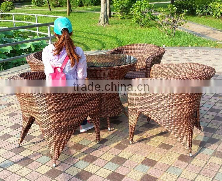 new promotional model patio PE rattan wicker dining set