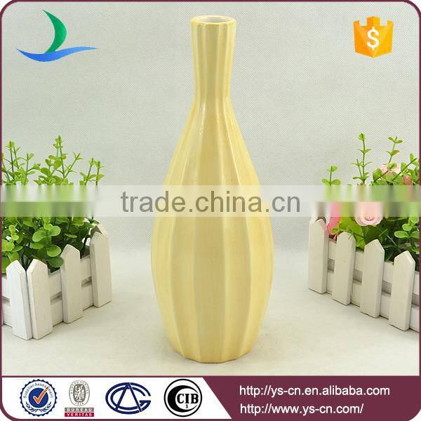 Yellow embossed stoneware table flower vase YSv0042-01
