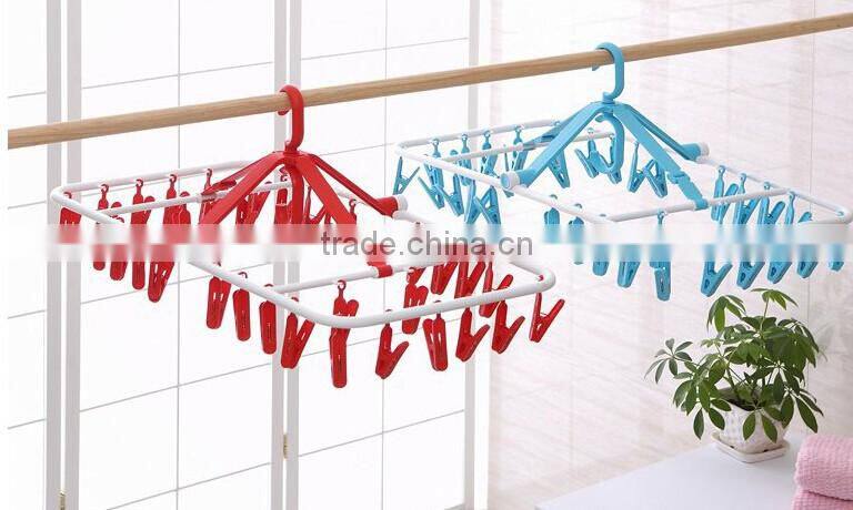 Wholesale Stock 360 Degree Rotate Foldable Plastic Clothes Hangers
