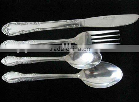 Bar-type handle with stainless steel cutlery set