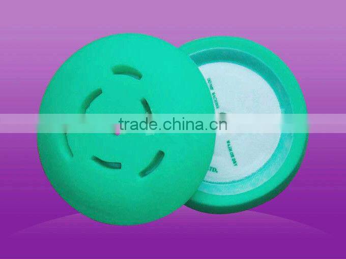 Concavity polish pad with holes