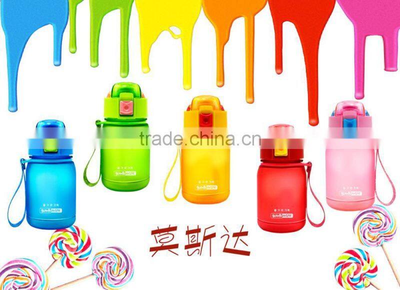 OEM stock factory wholesale Different color refillable bpa free round PCTG sport 420ml 600nl sport bottle plastic water bottle