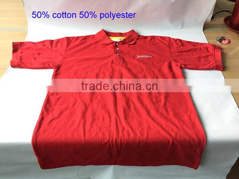 Embroidred LOGO 3pcs Transparent Front Fly Buttons 50% Polyester 50% Cotton Red T Shirt