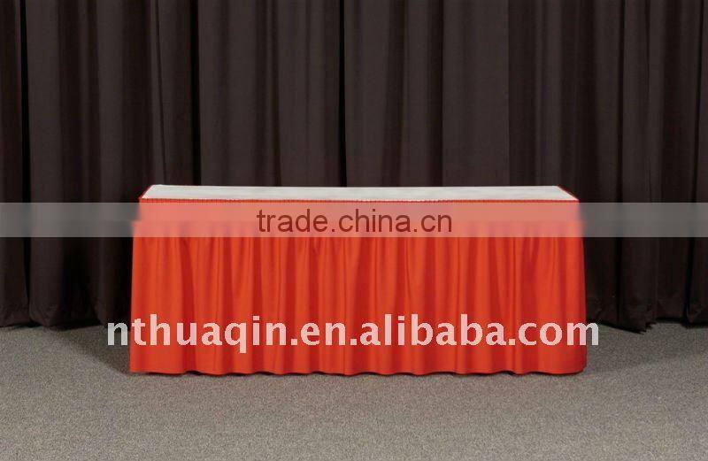 100% polyester table skirts with iron hanger for banquet wedding table skirting table linen and polyester table skirting cover