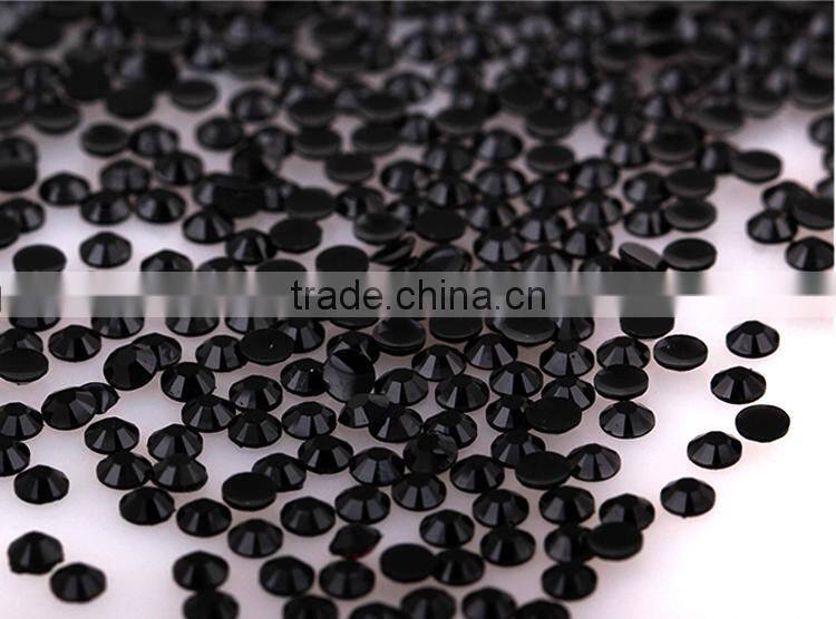 Nail art rhinestone 4mm resin stones, flat back resin stones