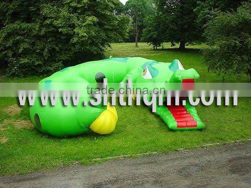 giant inflatable play tunnels