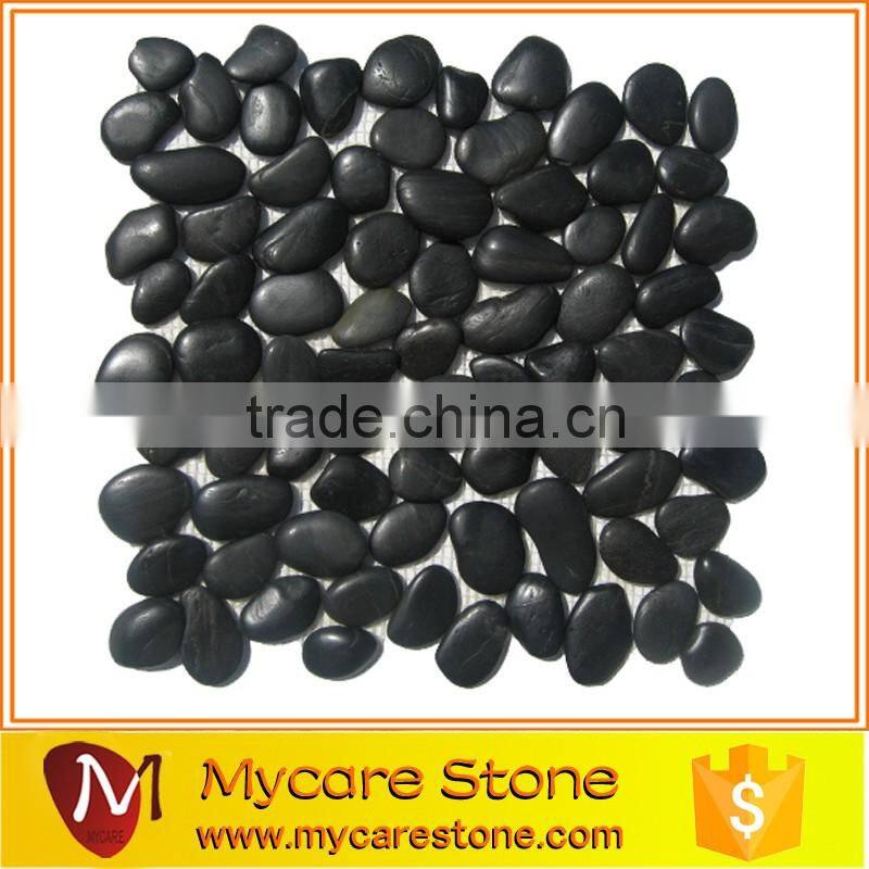 Polished white pebble stone river stone for park