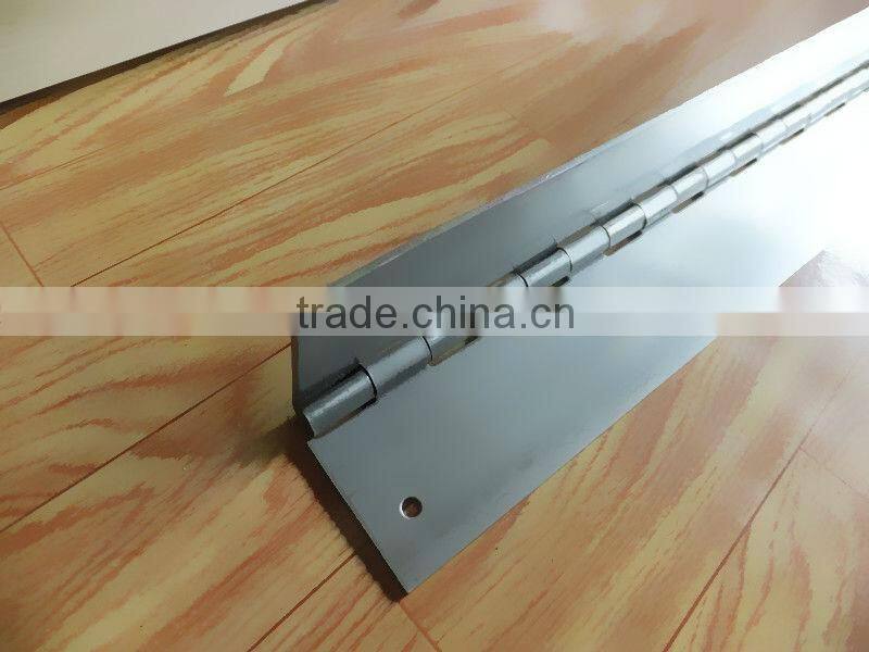 Aluminum continuous piano hinge