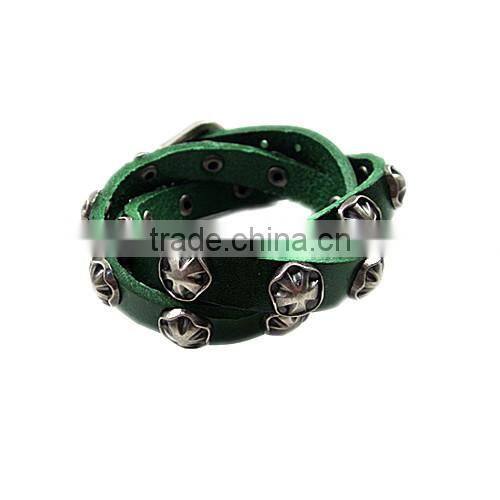 Boshiho charm magnetic leather bracelet