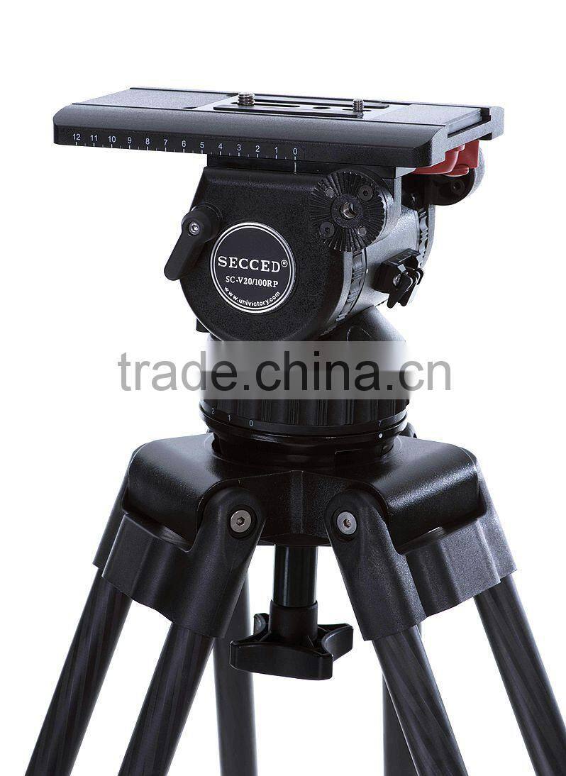 Professional video camera tripod secced Reach Plus 4 tripod with pan bar and ground spreader loading 32kg