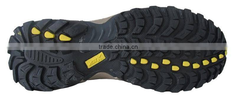 New style mens climbing footwear hiking shoes caravan shoes