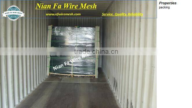 folding welded barrier fence with barbed wire