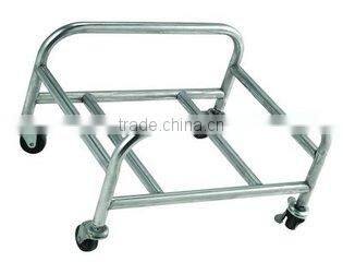 supermarket fruit and vegetables shelves