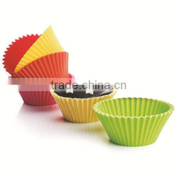 round shape FDA silicone baking cupcake mold