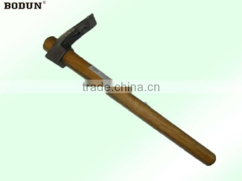 H4001 Adz with wooden handle