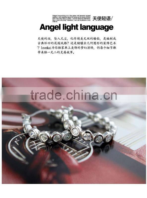 21018 cross drop earring