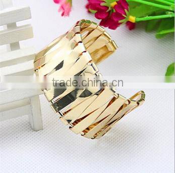 Wide hollow cuff bangle European big brand metal cuff bangle jewelry for her gifts 2016