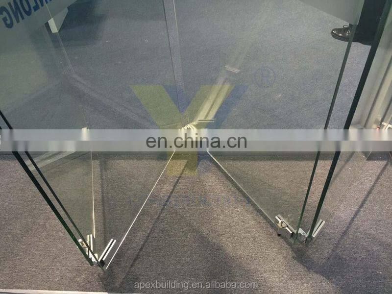New design clear tempered glazing frameless folding door/frameless glass doors