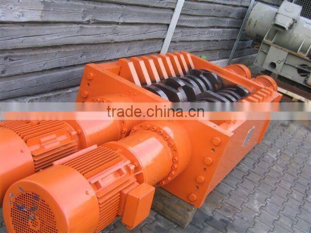tyre shreddng machine