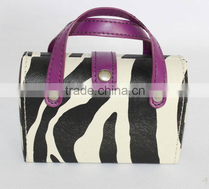 Hanging Lines Leather Cover Makeup Bag For Ladies