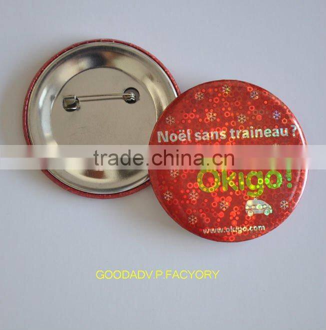 badge button with safety pin