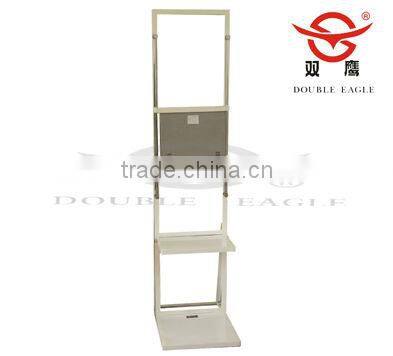 Standing X-ray film cassette shelf