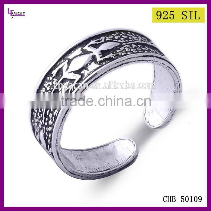 2015 Fashion Vintage Silver New Design Finger Ring