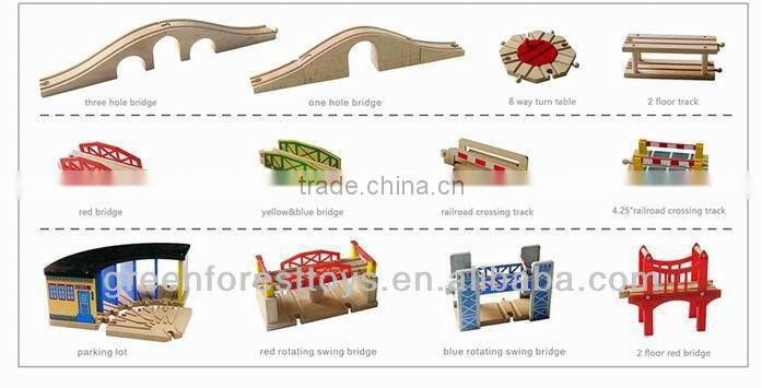 130pcs Wooden Train Set