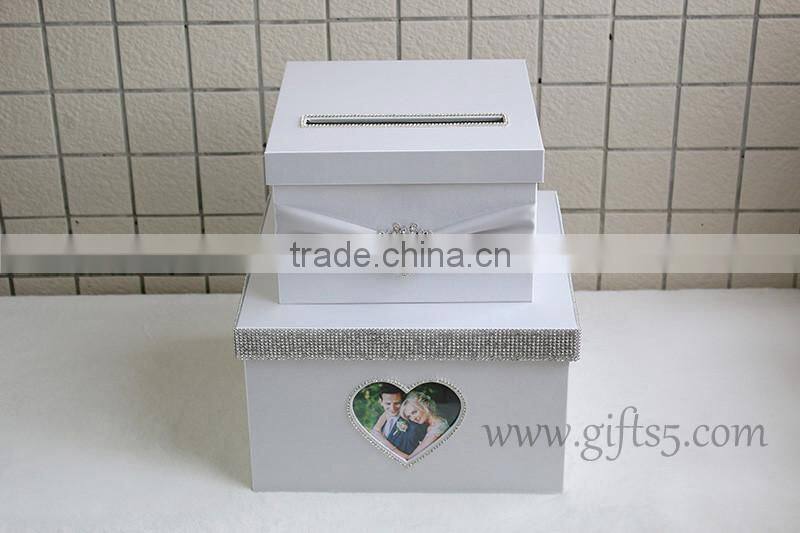 Elegant money box for wedding with photo frame