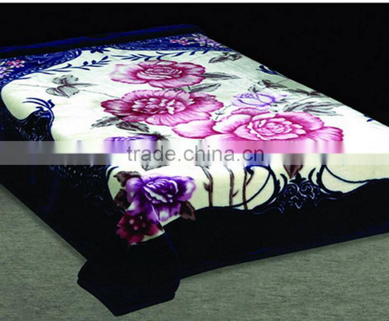 China Suppliers quilt blankets rebel wholesale bed cover china cuddly design blanket