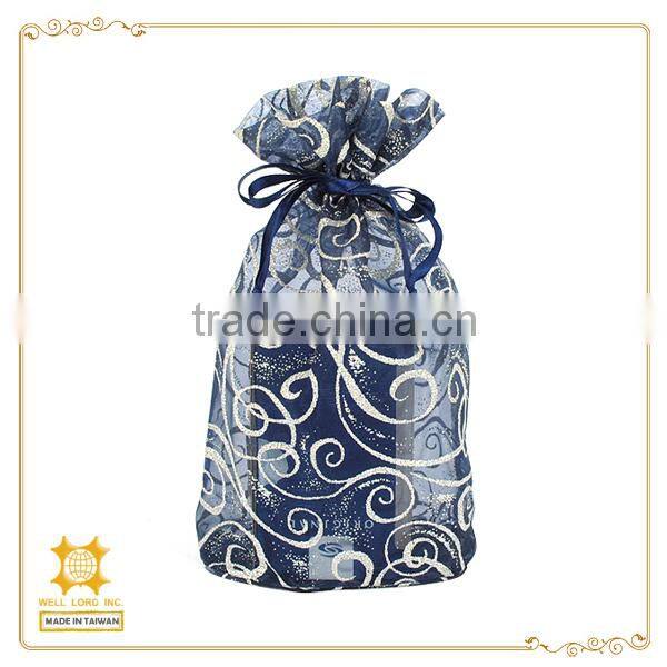 Purple romantic exquisite satin cosmetic packaging bag