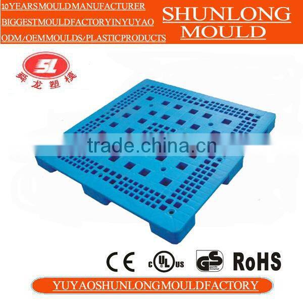 Plastic pallet mould