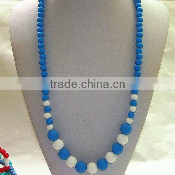 giraffe teether baby chewing teething necklace silicone jewelry